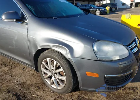 2007 Volkswagen Jetta Wolfsburg Edition from USA, damaged, VIN 3VWEG71K77M063742